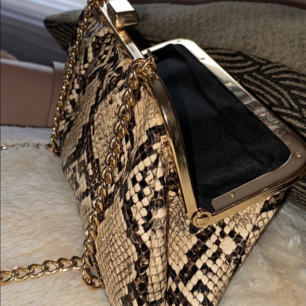 Handbag - Picture 2 of 2
